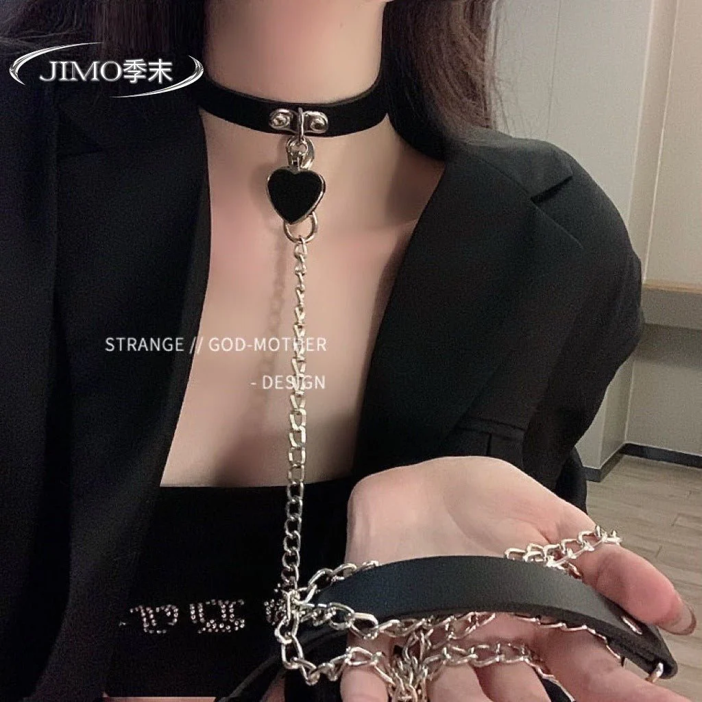 Yours Forever Choker With Leash - Image 5