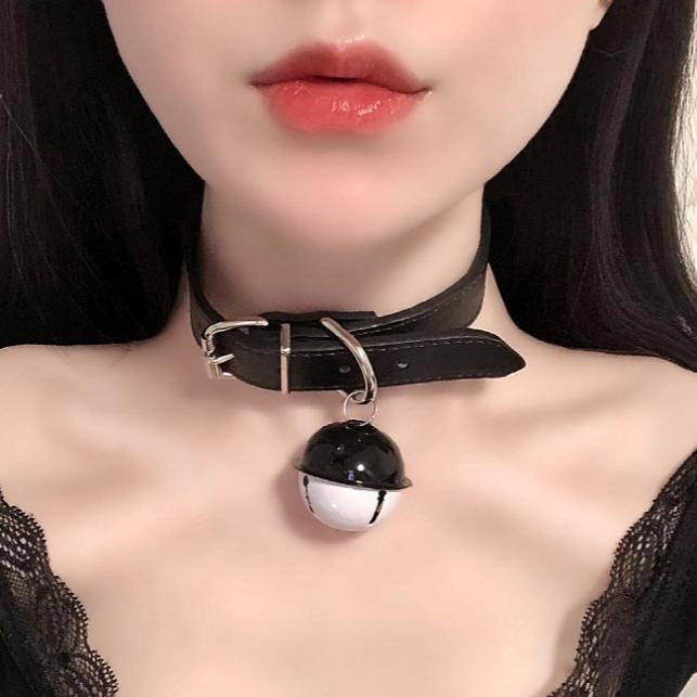 Kitty Whispers Choker With Leash - Image 3